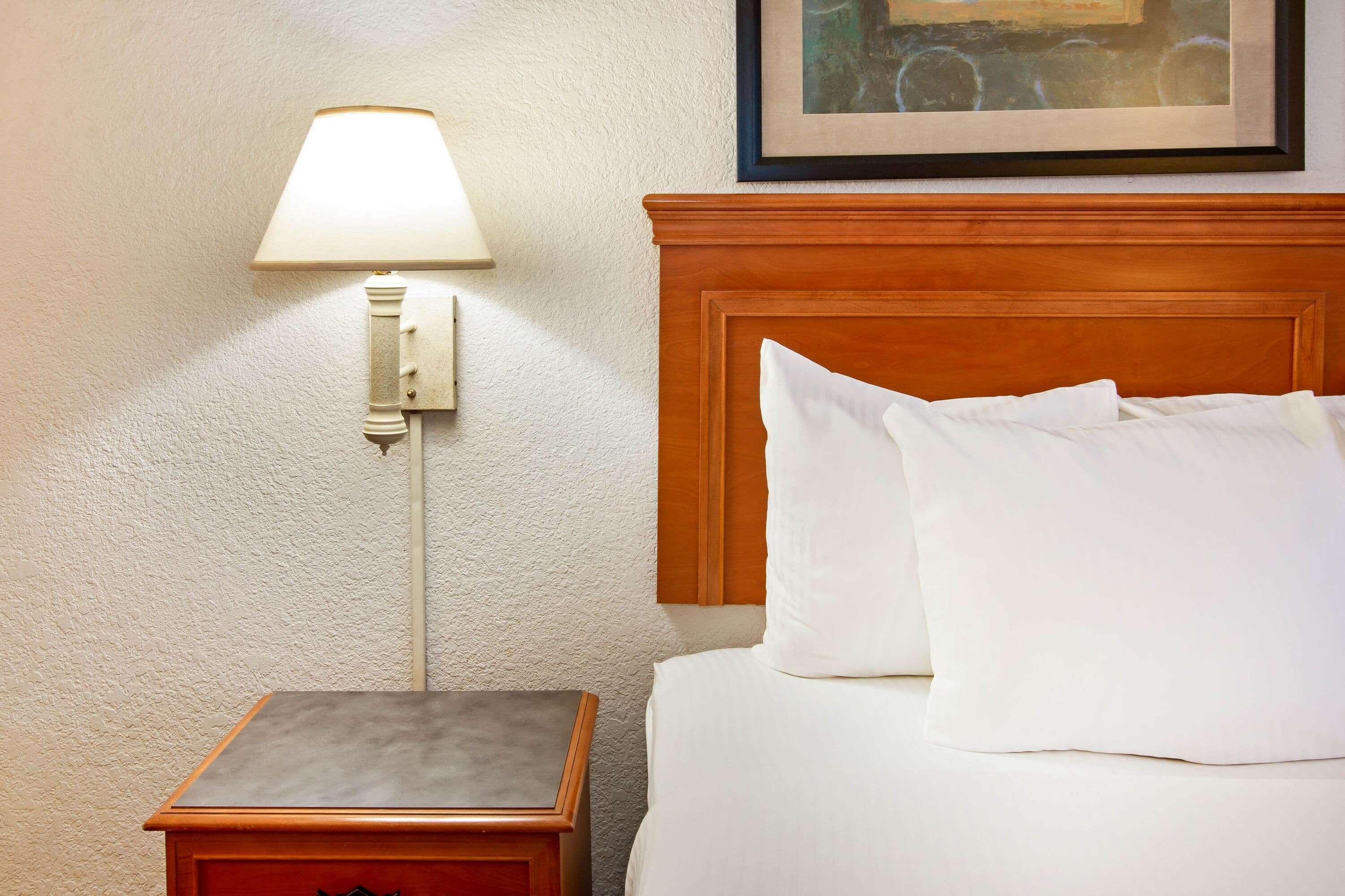 La Quinta By Wyndham Airport Hotel 3*