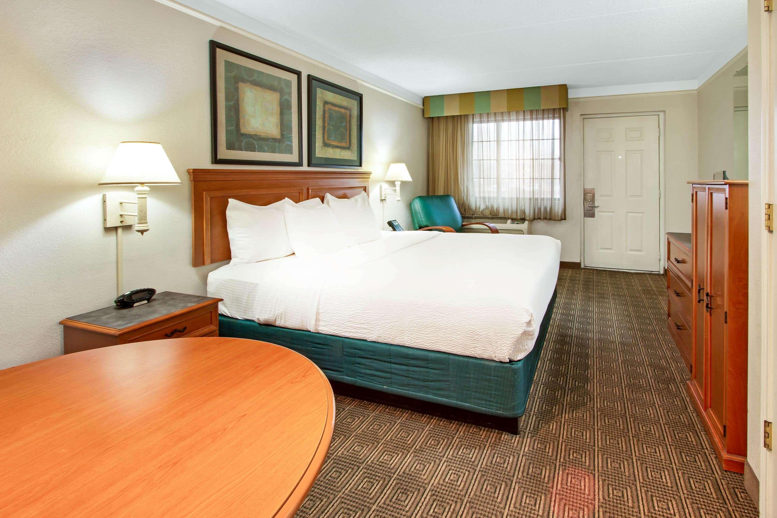 La Quinta By Wyndham Airport 3*