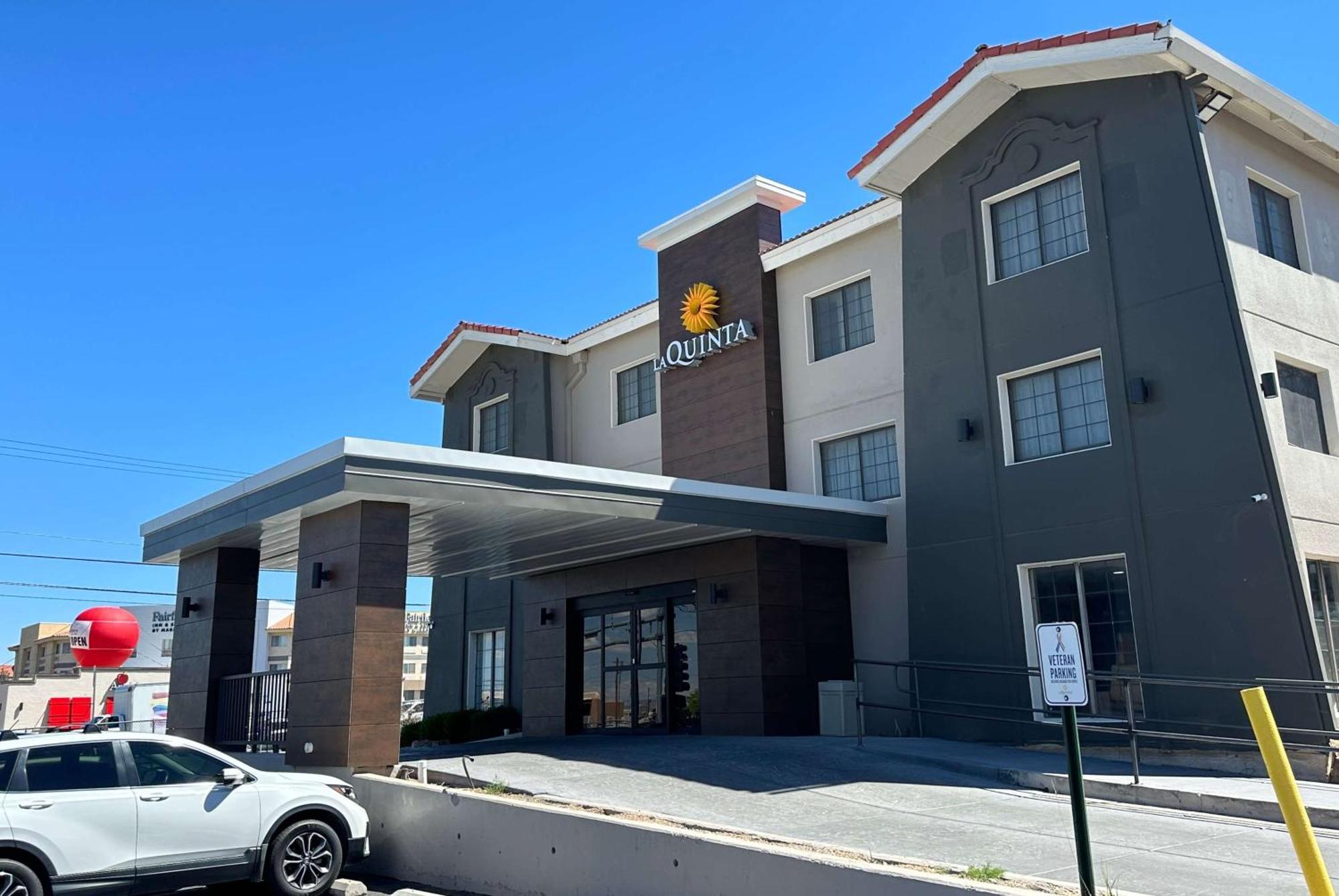 La Quinta By Wyndham Airport Hotel Albuquerque