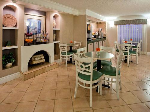 La Quinta By Wyndham Airport Albuquerque