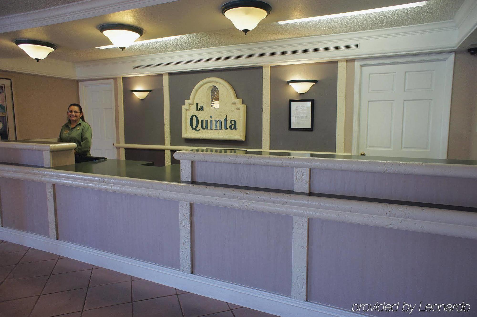 Hotel La Quinta By Wyndham Airport